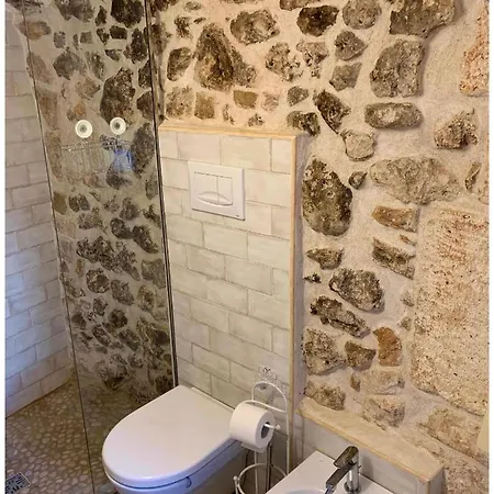 Appartement Biancostuni 81