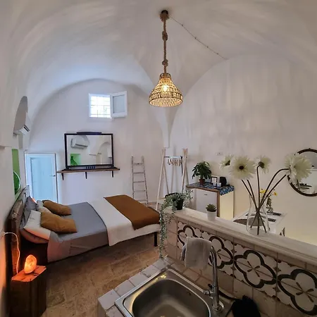 Biancostuni 81 Apartment Ostuni